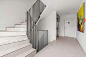 Im Treppenhaus - 