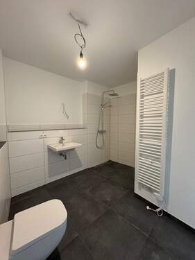 Badezimmer - 3 Zimmer Etagenwohnung in Pegnitz