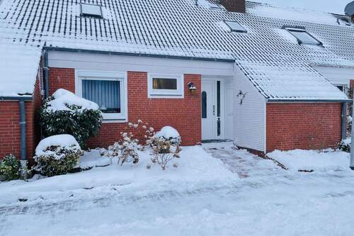 Titelfoto - Reihenmittelhaus in begehrter Lage mit viel Potential