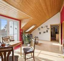 Lichtdurchflutete Dreizimmerwohnung mit zwei Balkonen und Garage in ruhiger Lage - Bruckberg Bruckbergerau