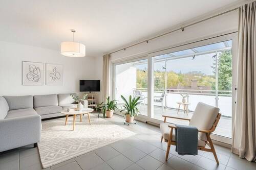 Beispielmöblierung Wohnzimmer - Einfamilienhaus mit 209,00 m&sup2; in Usingen zum Kaufen