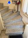 Treppe zur Wohnung - 