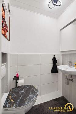 Gäste WC - 5 Zimmer Etagenwohnung in Ingolstadt