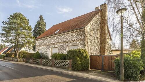Hausansicht - 9 Zimmer Mehrfamilienhaus, Wohnhaus in Werder