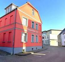 Gemütliche Pension direkt in der historischen Warener Altstadt in Hafennähe, mit 7 Zimmern, Sauna & Blick über die Dächer der Stadt bis zur Müritz! - Waren (Müritz)
