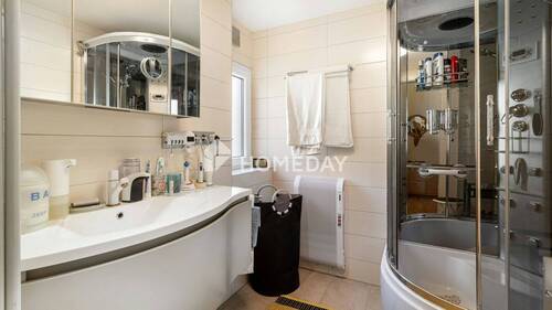 Badezimmer 1 - 