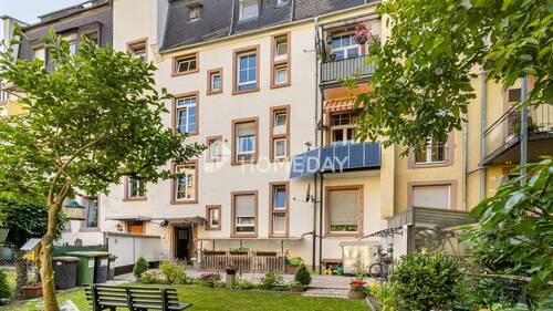 Außenansicht 3 - Repräsentatives MFH in attraktiver Lage von Frankfurt am Main - gepflegt und modernisiert