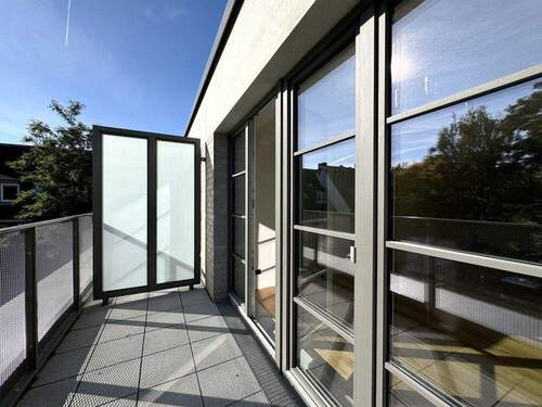 SÜD-DACHTERRASSE - 4 Zimmer Etagenwohnung in Hamburg