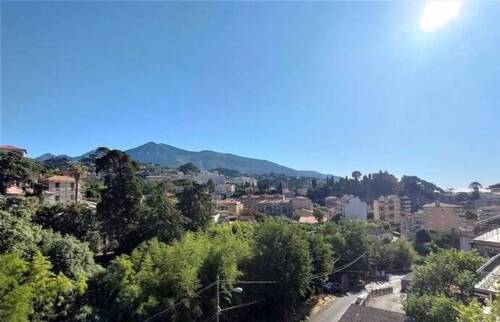 Bild 2 - 7 Zimmer Mehrfamilienhaus, Wohnhaus zum Kaufen in Menton