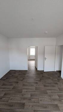 Wohnzimmeransicht 2 - 2 Zimmer Etagenwohnung in Brandenburg an der Havel