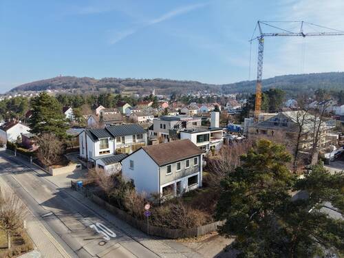 Am Rand der Wolfsteinsiedlung - 4 Zimmer Einfamilienhaus zum Kaufen in Neumarkt in der Oberpfalz