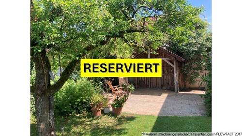 Idyllischer Garten - RESERVIERT! Freistehendes Einfamilienhaus mit idyllischem Garten