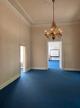 Erster Raum - Erdgeschossfläche an der Palmaille - All-in-Miete