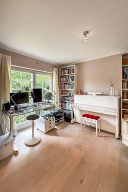 Bibliothek - 