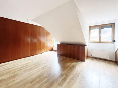 Schlafzimmer 2 - 