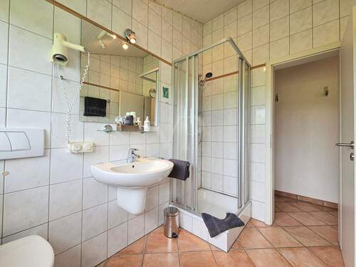 Dazugehöriges Tageslichtbad - 