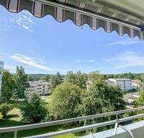 Lichtdurchflutete gepflegte 3-Zi Wohnung mit Südbalkon - Bayreuth / Meyernberg