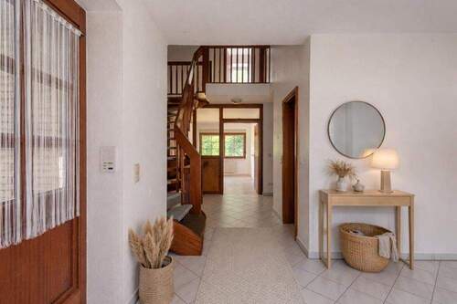 Eingangsbereich Vorschlag zur Möblierung_2 - 4 Zimmer Einfamilienhaus in Buchholz in der Nordheide