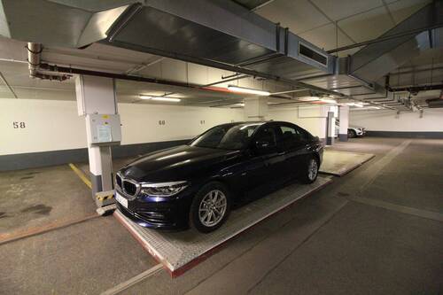 Parkpalette - Garage, Stellplatz in München