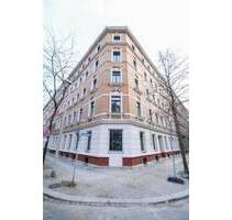 Viel Platz im Dachgeschoss! + Parkett + Lift + Wanne & Dusche + 13 m² Dachloggia + große Küche - Leipzig Volkmarsdorf