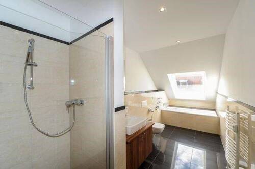 Bad - 3 Zimmer Etagenwohnung in Leipzig
