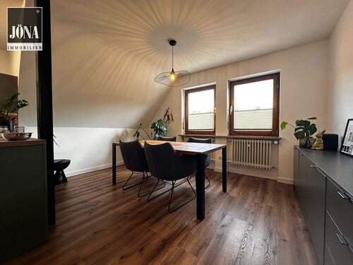 Wohnung (li) DG - 