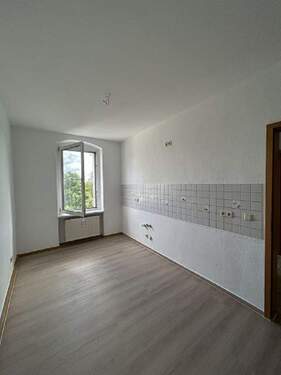 04 Küche.jpg - Etagenwohnung mit 47,00 m² in Riesa zur Miete