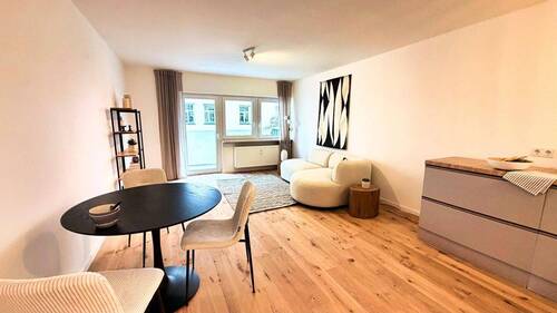 Wohn-Ess-Bereich - Sofort einziehen - Moderne 3 ZimmerWohnung in Bestlage Neuhausen