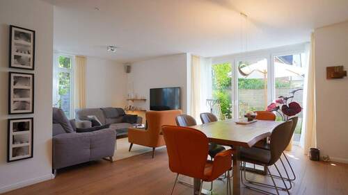 Der gemütliche Wohn- und Essbereich ... - Doppelhaushälfte mit 103,00 m&sup2; in Hamburg zum Kaufen