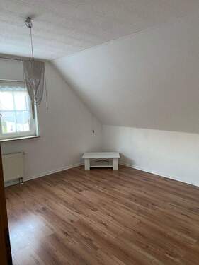Zimmer 3 - 