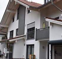 HOCHWERTIGE 3-ZIMMER-EIGENTUMSWOHNUNG MIT OST- UND WESTBALKON - Miesbach