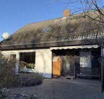 Attraktives EFH mit Süd- West Terrasse, Carport und großem Grundstück in bester Ortslage - Basedow
