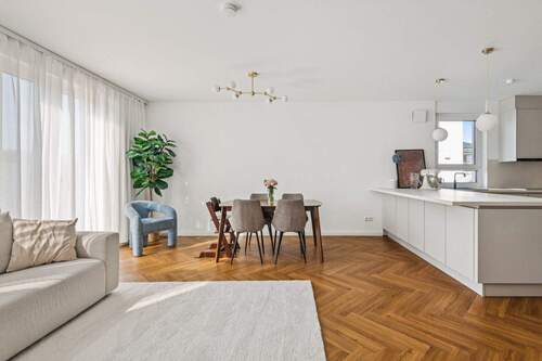 Essbereich - 4 Zimmer Doppelhaushälfte in Schulzendorf