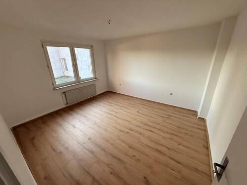 Schlafzimmer - 2-Zimmer-Wohnung ca. 55 m² - vollständig saniert in Top-Lage von Gelsenkirchen