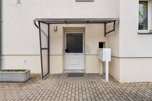 Hauseingangstür - 