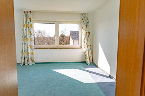 Zimmer 2 OG - 