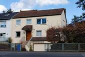 Aussen - 6 Zimmer Reihenendhaus zum Kaufen in Kronberg