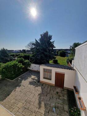 Gartenblick aus Zimmer 3 - 