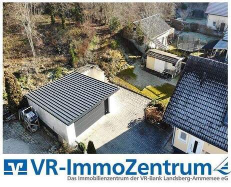 Titelbild Baugrundstücl - Baugrundstück mit Einfamilienhaus und weiterer Bebauungsmöglichkeit