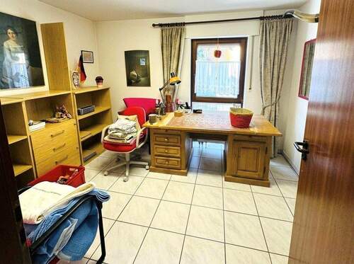 Gäste-Arbeitszimmer EG.jpg - 