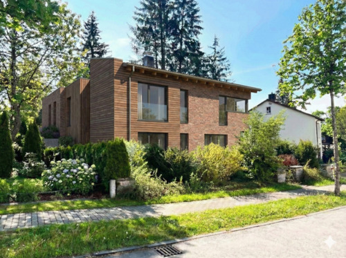 Mögliche Gebäudeansicht gemäß der neuen Baupläne - 4 Zimmer Mehrfamilienhaus, Wohnhaus zum Kaufen in Bad Dürrheim