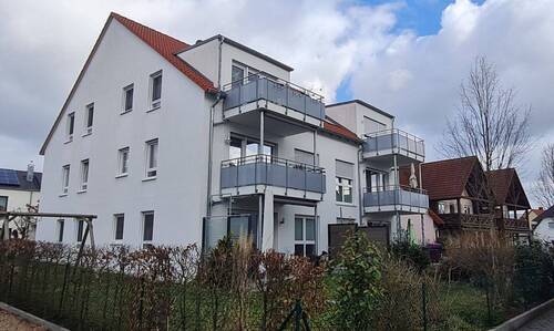 Objektansicht - TOP 3 Zimmer-Wohnung mit EBK, Balkon und TG-Stellplatz - SC-Unterreichenbach