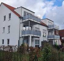 TOP 3 Zimmer-Wohnung mit EBK, Balkon und TG-Stellplatz - SC-Unterreichenbach - Schwabach