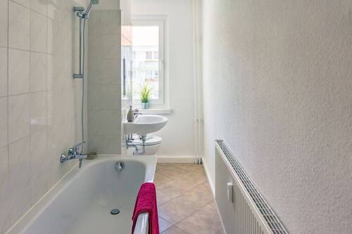 Bad Vergleichswohnung - Etagenwohnung mit 66,60 m² in Chemnitz zur Miete