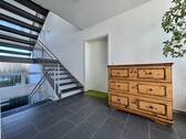 Treppenhaus/Wohnungseingang - 