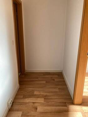 Flurbereich - Etagenwohnung mit 49,20 m&sup2; in Bernburg (Saale) zur Miete