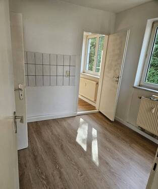 Küche.jpg - Etagenwohnung mit 52,30 m² in Reichenberg zur Miete