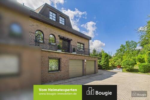 Vorderansicht - Gepflegte Doppelhaushälfte mit großer Freifläche in Bestlage von Geilenkirchen