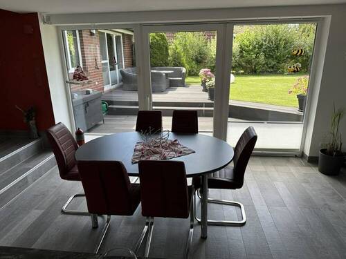 Essplatz mit Aussicht - 