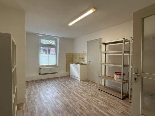 Gewerbe EG links Lager - 